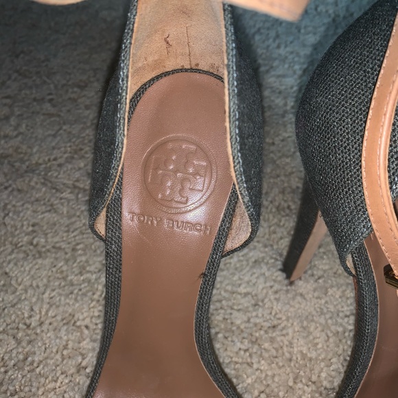 Tory Burch Green Amina Olive Canvas High Heel - Picture 3 of 11